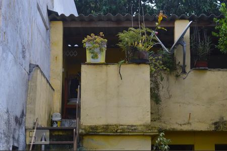 Casa à venda com 155m², 4 quartos e 2 vagasQuintal com edícula