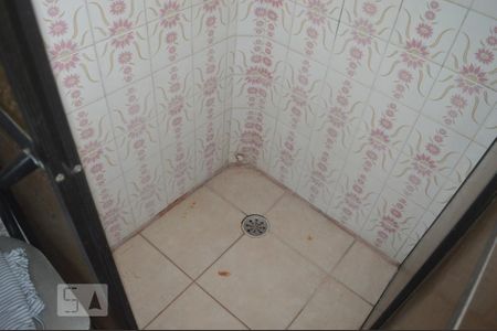 Casa à venda com 155m², 4 quartos e 2 vagasBanheiro 2