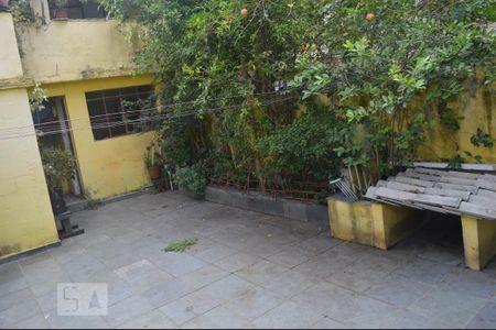 Casa à venda com 155m², 4 quartos e 2 vagasQuintal com edícula