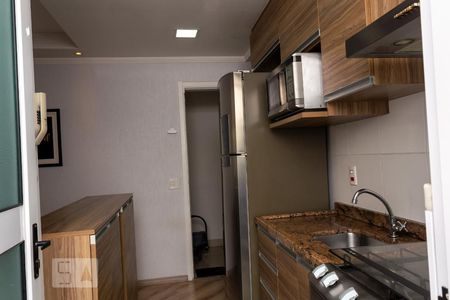 Cozinha de apartamento para alugar com 2 quartos, 46m² em Jardim Vila Formosa, São Paulo