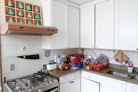 Apartamento à venda com 170m², 4 quartos e 2 vagasCozinha