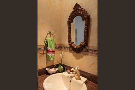 Apartamento à venda com 170m², 4 quartos e 2 vagasLavabo