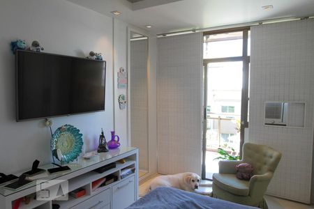 Apartamento à venda com 170m², 4 quartos e 2 vagasQuarto 4 - Suíte