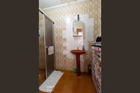 Casa à venda com 250m², 6 quartos e 3 vagasBanheiro Social 2