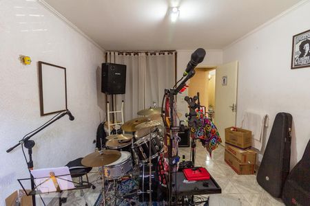 Quarto 1 de casa à venda com 6 quartos, 250m² em Vila Vasconcelos, São Paulo