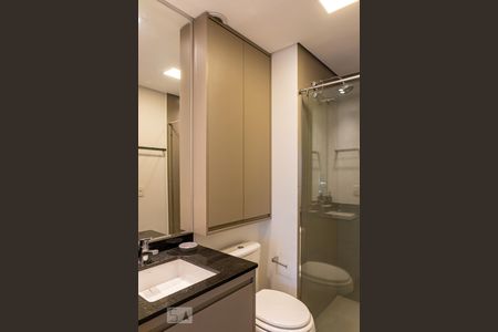 Banheiro de apartamento para alugar com 1 quarto, 29m² em Santa Efigênia, São Paulo