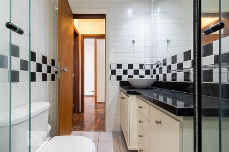 Apartamento para alugar com 68m², 2 quartos e 1 vagaBanheiro