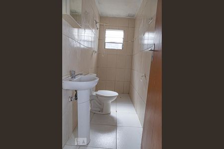 Casa à venda com 210m², 3 quartos e sem vaga Casa à venda com 210m², 3 quartos e sem vagaBanheiro edícula