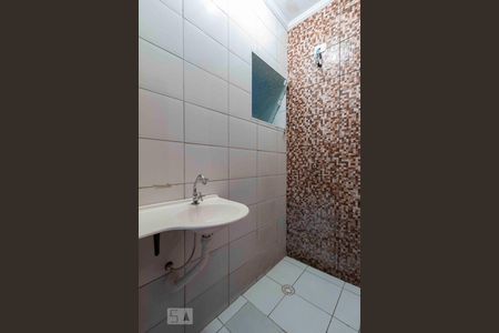 Apartamento para alugar com 77m², 2 quartos e sem vagaBanheiro