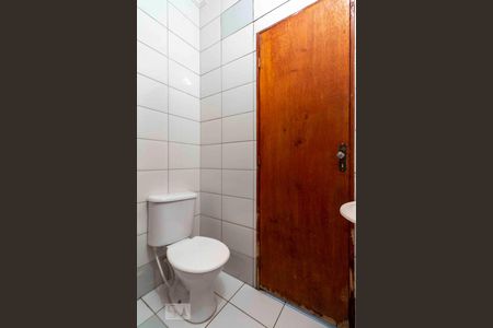 Apartamento para alugar com 77m², 2 quartos e sem vagaBanheiro