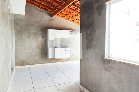 Apartamento para alugar com 100m², 2 quartos e 1 vagaÁrea de Serviço