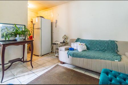 Apartamento à venda com 32m², 1 quarto e 1 vaga Apartamento à venda com 32m², 1 quarto e 1 vagaSala