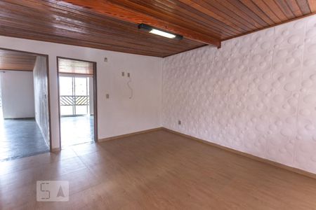 Sala de estar de casa para alugar com 2 quartos, 85m² em Taboão, Diadema