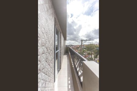 Varanda dupla de casa para alugar com 2 quartos, 85m² em Taboão, Diadema