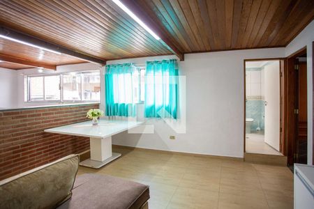 Sala de casa para alugar com 2 quartos, 85m² em Taboão, Diadema