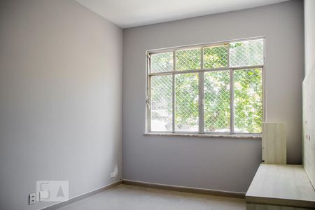 Quarto 1 de apartamento à venda com 2 quartos, 80m² em Jardim Guanabara, Rio de Janeiro