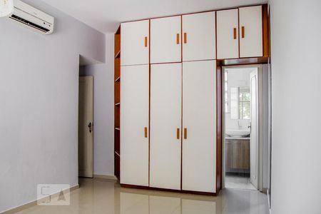Apartamento à venda com 80m², 2 quartos e sem vagaQuarto 2 - Suíte