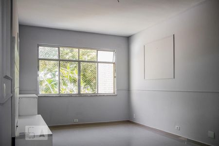 Sala de apartamento à venda com 2 quartos, 80m² em Jardim Guanabara, Rio de Janeiro