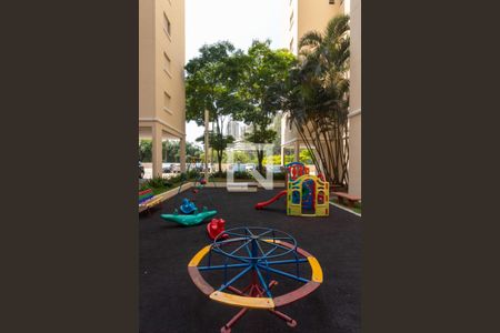 Apartamento à venda com 75m², 3 quartos e 1 vagaÁrea comum - Playground
