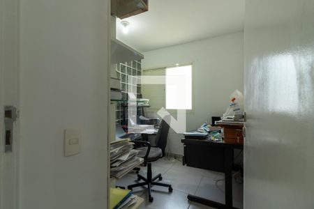 Apartamento à venda com 75m², 3 quartos e 1 vagaEscritório