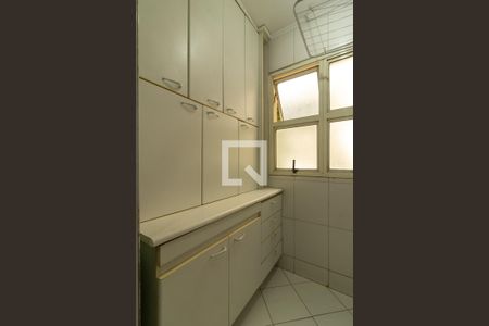 Apartamento à venda com 75m², 3 quartos e 1 vagaÁrea de Serviço