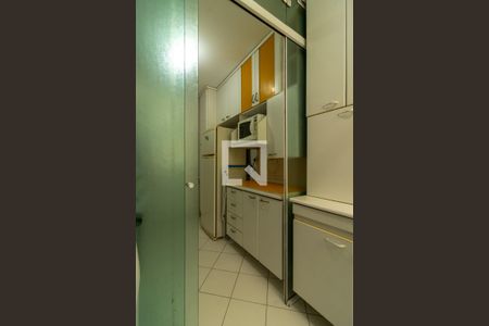 Apartamento à venda com 75m², 3 quartos e 1 vagaÁrea de Serviço