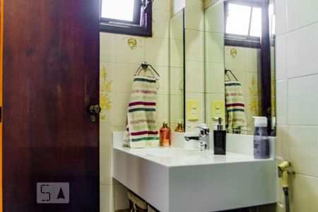 Apartamento à venda com 210m², 4 quartos e 4 vagasBanheiro da Suíte 1