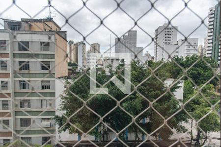 Vista da sala/quarto de apartamento à venda com 1 quarto, 28m² em Liberdade, São Paulo