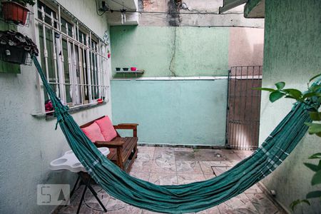 Casa à venda com 95m², 2 quartos e 1 vagaQuintal