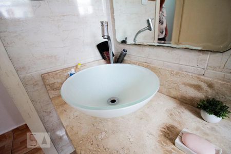 Casa à venda com 95m², 2 quartos e 1 vagaCasa 2 -Banheiro