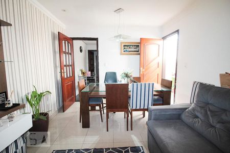 Sala de casa à venda com 2 quartos, 95m² em Parque Edu Chaves, São Paulo