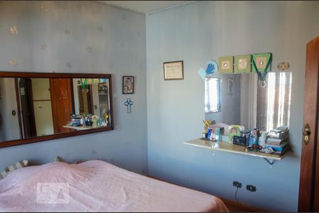 Casa à venda com 432m², 4 quartos e 6 vagasSuíte 2