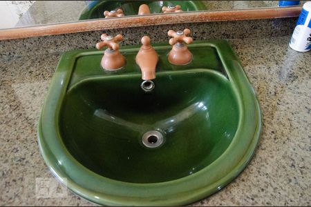 Casa à venda com 432m², 4 quartos e 6 vagasBanheiro Social