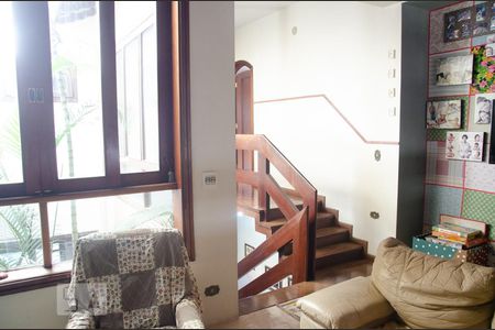 Casa à venda com 432m², 4 quartos e 6 vagasSala de TV