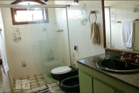 Casa à venda com 432m², 4 quartos e 6 vagasBanheiro Social