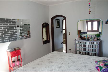 Casa à venda com 432m², 4 quartos e 6 vagassuíte 1