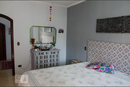 Casa à venda com 432m², 4 quartos e 6 vagassuíte 1