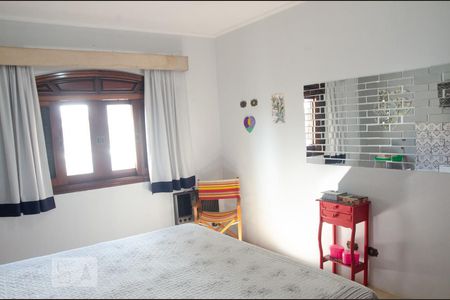 Casa à venda com 432m², 4 quartos e 6 vagassuíte 1