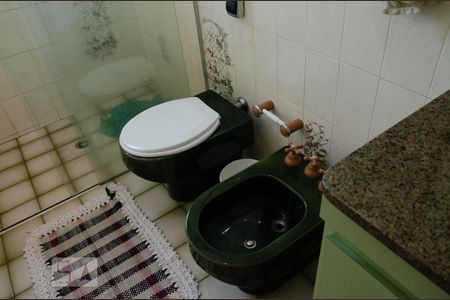 Casa à venda com 432m², 4 quartos e 6 vagasBanheiro Social