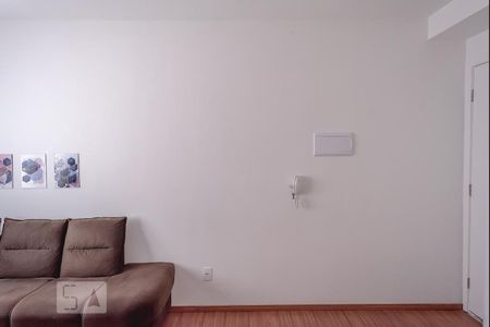 Sala de apartamento para alugar com 2 quartos, 44m² em Sítio da Figueira, São Paulo