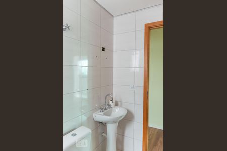 Apartamento para alugar com 63m², 2 quartos e 2 vagasBanheiro