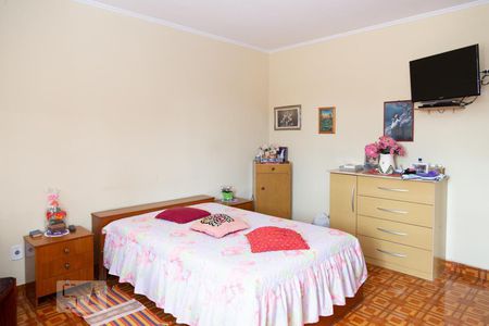 Casa à venda com 300m², 3 quartos e 5 vagas Casa à venda com 300m², 3 quartos e 5 vagasQuarto 2