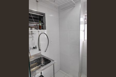 Apartamento para alugar com 65m², 3 quartos e 1 vagaÁrea de Serviço