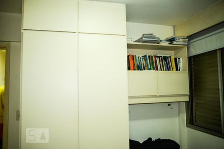 Quarto de apartamento à venda com 1 quarto, 41m² em Paraíso, São Paulo