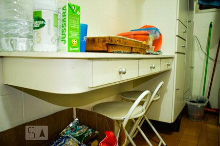 Apartamento à venda com 41m², 1 quarto e 1 vagaCozinha - Mesa