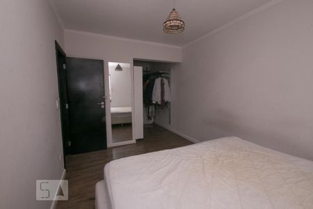 Apartamento à venda com 70m², 2 quartos e 1 vagaSuíte