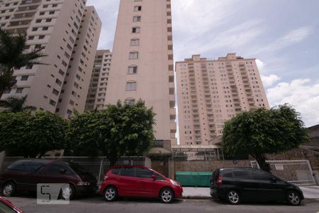 Apartamento à venda com 70m², 2 quartos e 1 vagaFachada