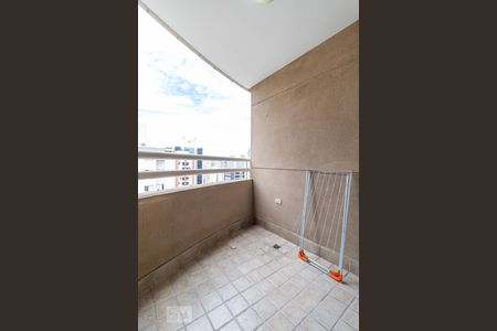 Varanda de apartamento à venda com 2 quartos, 49m² em Pinheiros, São Paulo