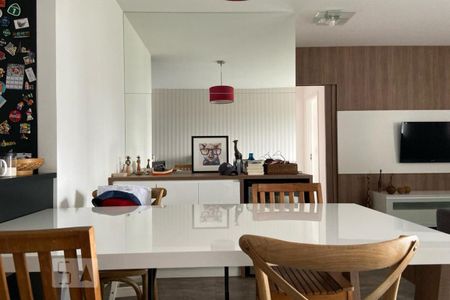 Apartamento à venda com 87m², 2 quartos e 2 vagas Apartamento à venda com 87m², 2 quartos e 2 vagasSala de Jantar
