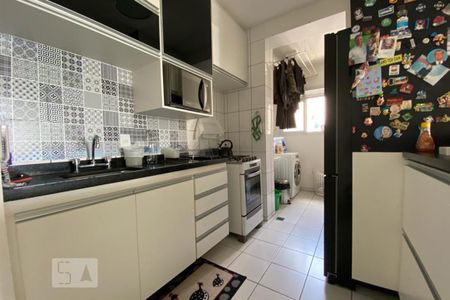 Apartamento à venda com 87m², 2 quartos e 2 vagas Apartamento à venda com 87m², 2 quartos e 2 vagasCozinha